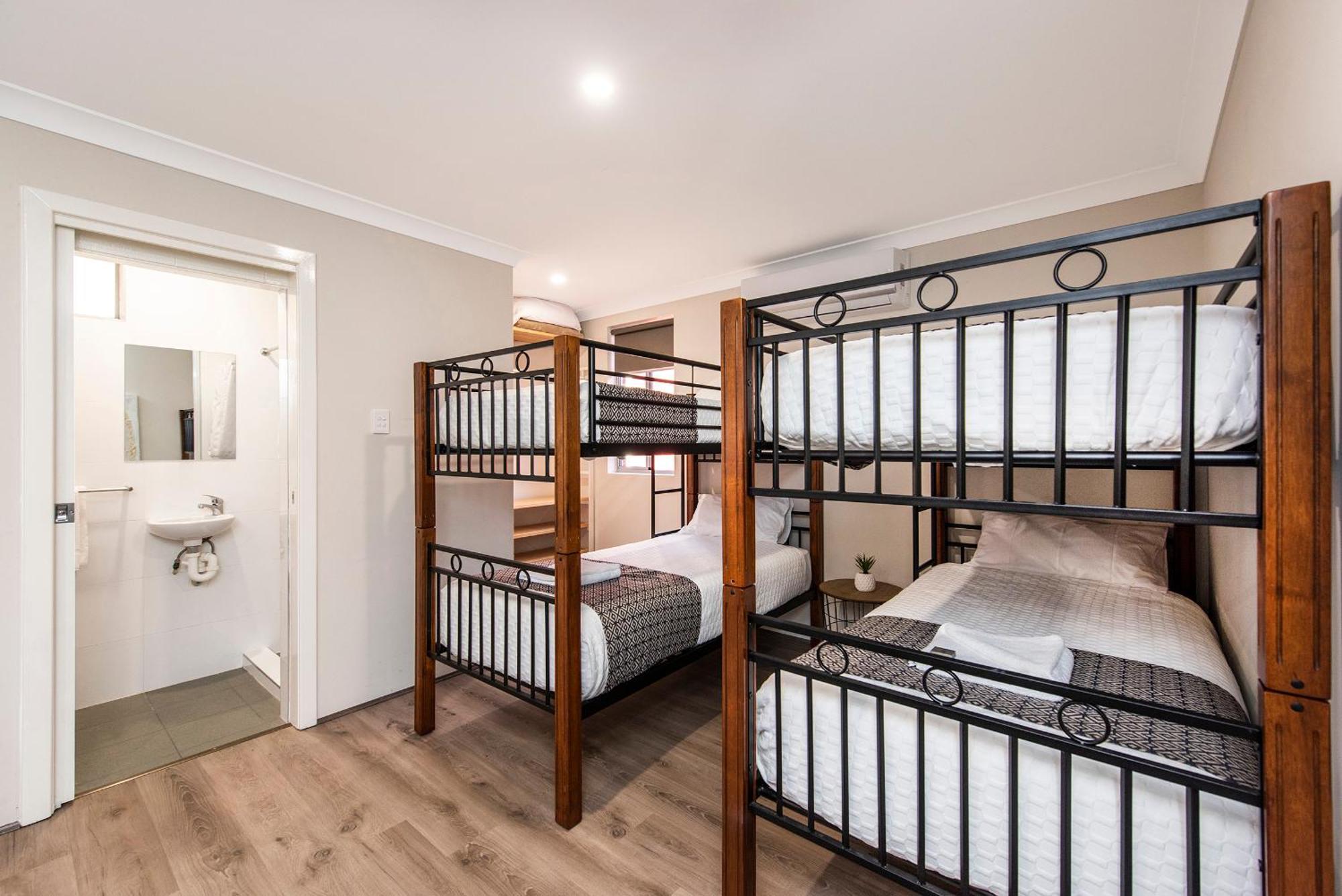 Banksia Tourist Park Hotel Perth Ngoại thất bức ảnh